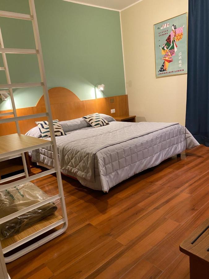 Hotel Europa Кивассо Экстерьер фото
